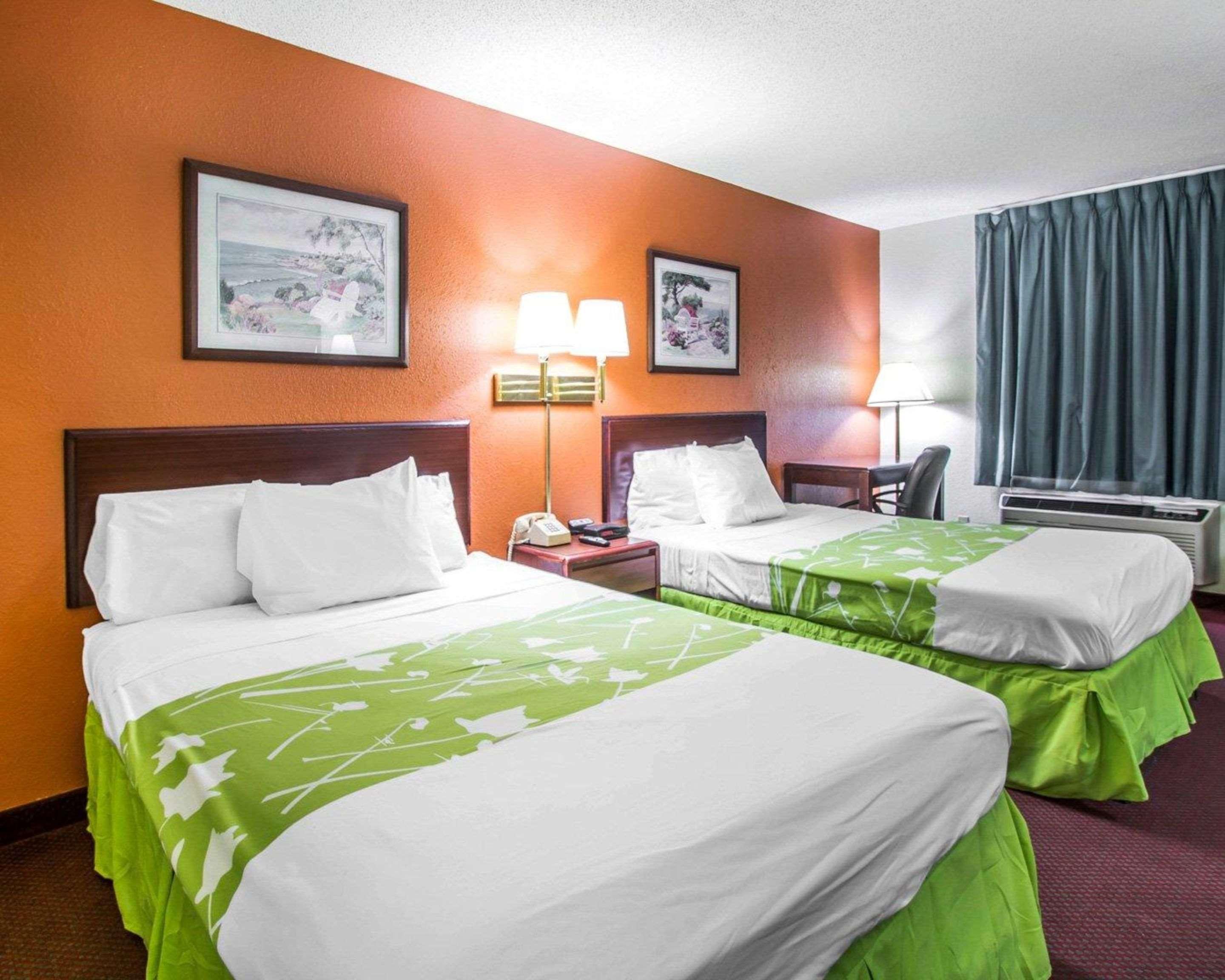 Econo Lodge Dothan Extérieur photo