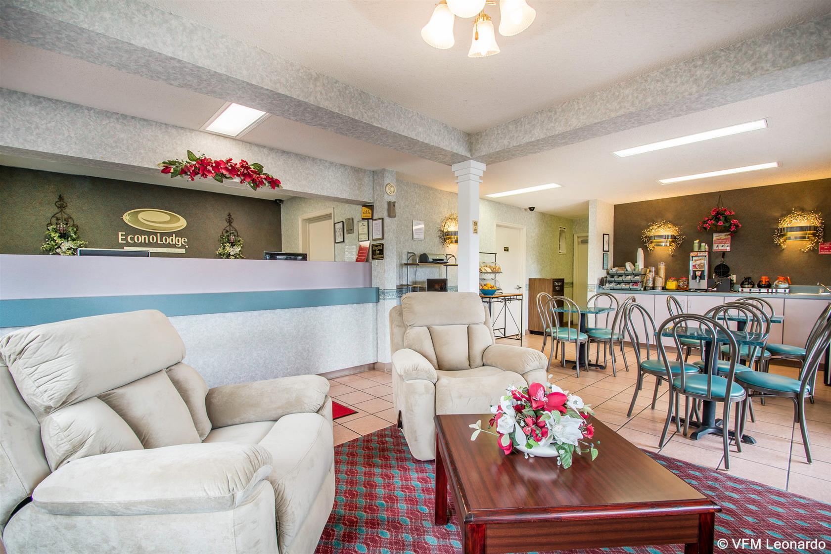Econo Lodge Dothan Extérieur photo